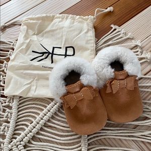 Shearling lines freshly picked moccasins